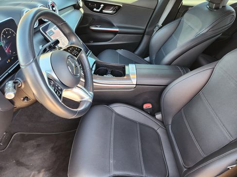 Used 2023 Mercedes-Benz C 300 Sedan image 13