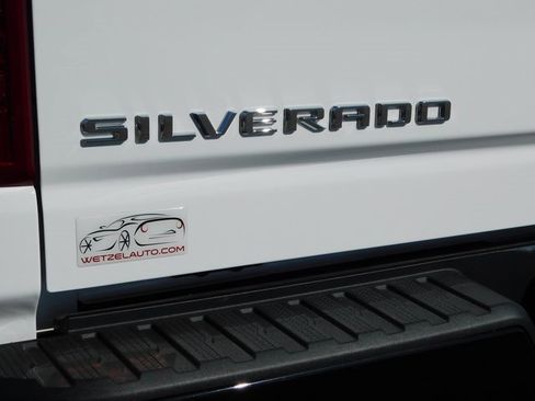 Used 2023 Chevrolet Silverado 2500 Custom image 35