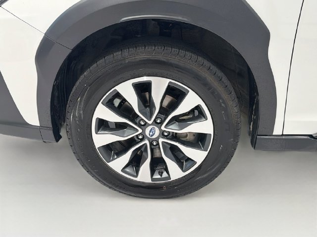 Used 2023 Subaru Outback Limited AWD/4WD image 25