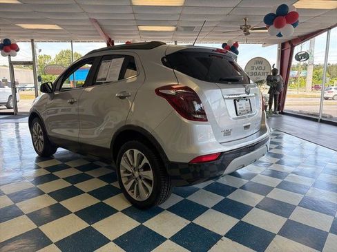 Used 2017 Buick Encore Preferred FWD image 5
