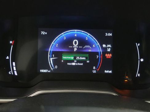 Used 2024 Toyota Corolla Cross XLE w/ Convenience Package AWD/4WD image 21