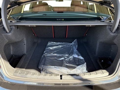 New 2026 BMW 330i Sedan w/ M Sport Package image 13