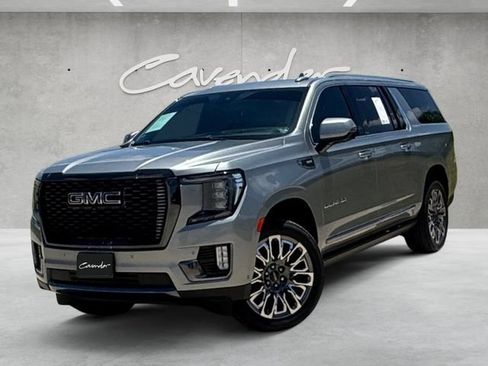 Used 2024 GMC Yukon XL Denali Ultimate AWD/4WD image 1