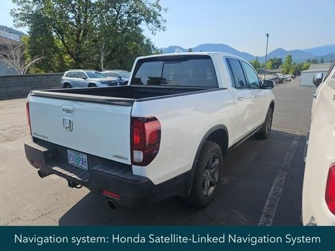 Used 2023 Honda Ridgeline RTL-E image 3