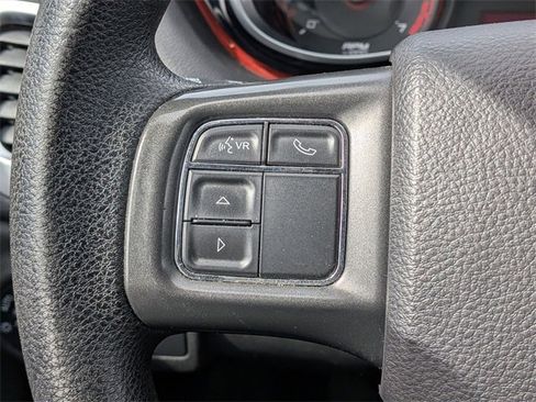 Used 2015 Dodge Dart SXT image 16