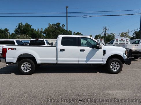 Used 2022 Ford F250 XLT w/ XLT Value Package AWD/4WD image 6
