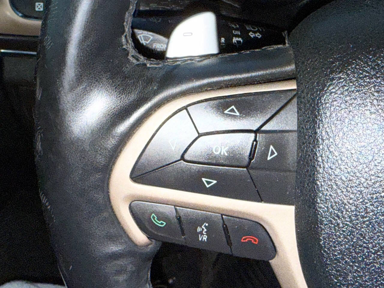 Used 2014 Jeep Grand Cherokee Limited AWD/4WD image 23