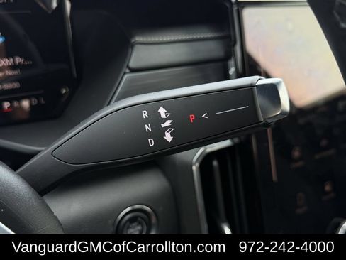 New 2026 GMC Acadia Elevation w/ Elevation Premium Package FWD image 17