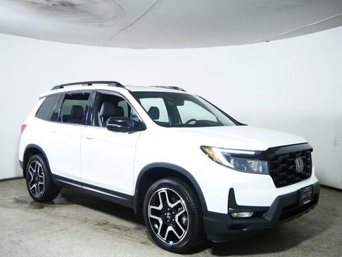 Used 2022 Honda Passport Elite image 1