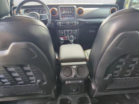 Used 2023 Jeep Gladiator Mojave w/ LED Lighting Group AWD/4WD image 18