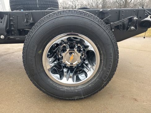New 2026 Chevrolet Silverado 3500 LT AWD/4WD image 7