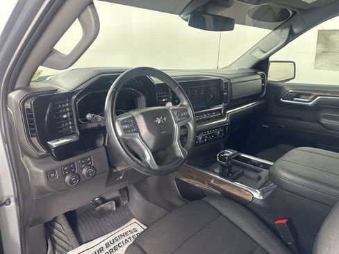 Used 2023 Chevrolet Silverado 1500 RST image 19