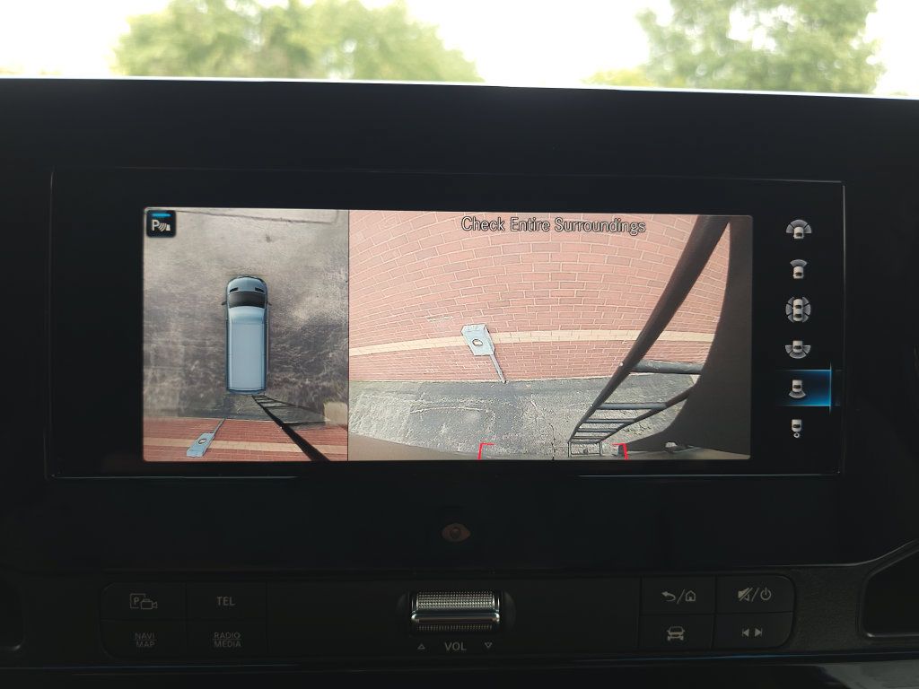 Used 2023 Mercedes-Benz Sprinter 2500 image 23