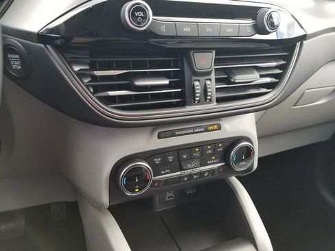 New 2025 Ford Escape Active w/ Cold Weather Package image 22