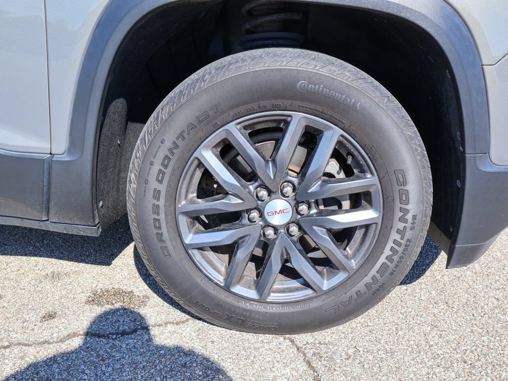 Used 2019 GMC Acadia SLT FWD image 32