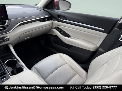 Certified 2023 Nissan Altima 2.5 SL AWD/4WD image 22