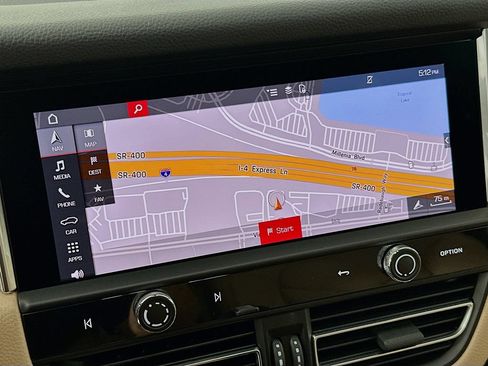 Certified 2026 Porsche Macan AWD/4WD image 16