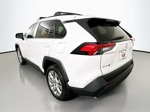 Used 2025 Toyota RAV4 XLE Premium w/ Weather Package FWD image 7