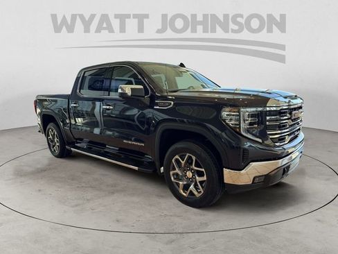 New 2026 GMC Sierra 1500 SLT w/ SLT Premium Package AWD/4WD image 7