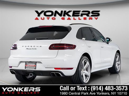 Used 2016 Porsche Macan Turbo AWD/4WD image 9