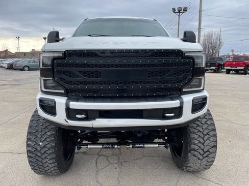 Used 2020 Ford F250 Platinum w/ FX4 Off-Road Package image 9