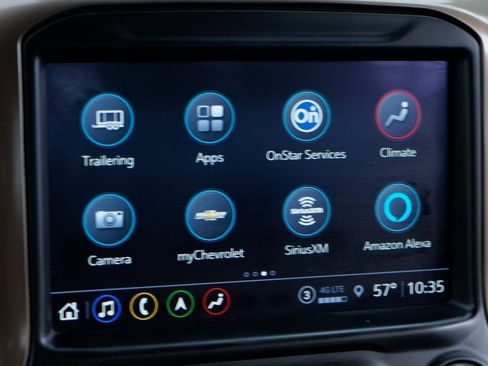 Used 2022 Chevrolet Silverado 2500 High Country w/ Z71 Off-Road Package image 33