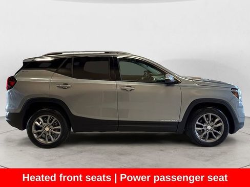 Used 2024 GMC Terrain SLT AWD/4WD image 7