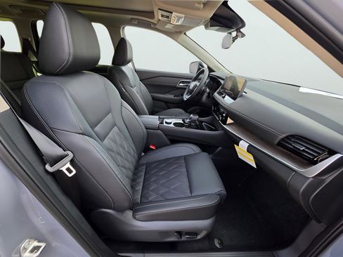 New 2026 Nissan Rogue Platinum AWD/4WD image 28