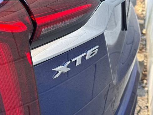 Used 2023 Cadillac XT6 Luxury AWD/4WD image 5