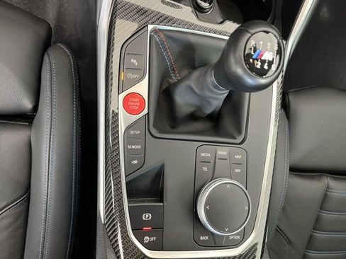 Used 2024 BMW M2 w/ Lighting Package image 17