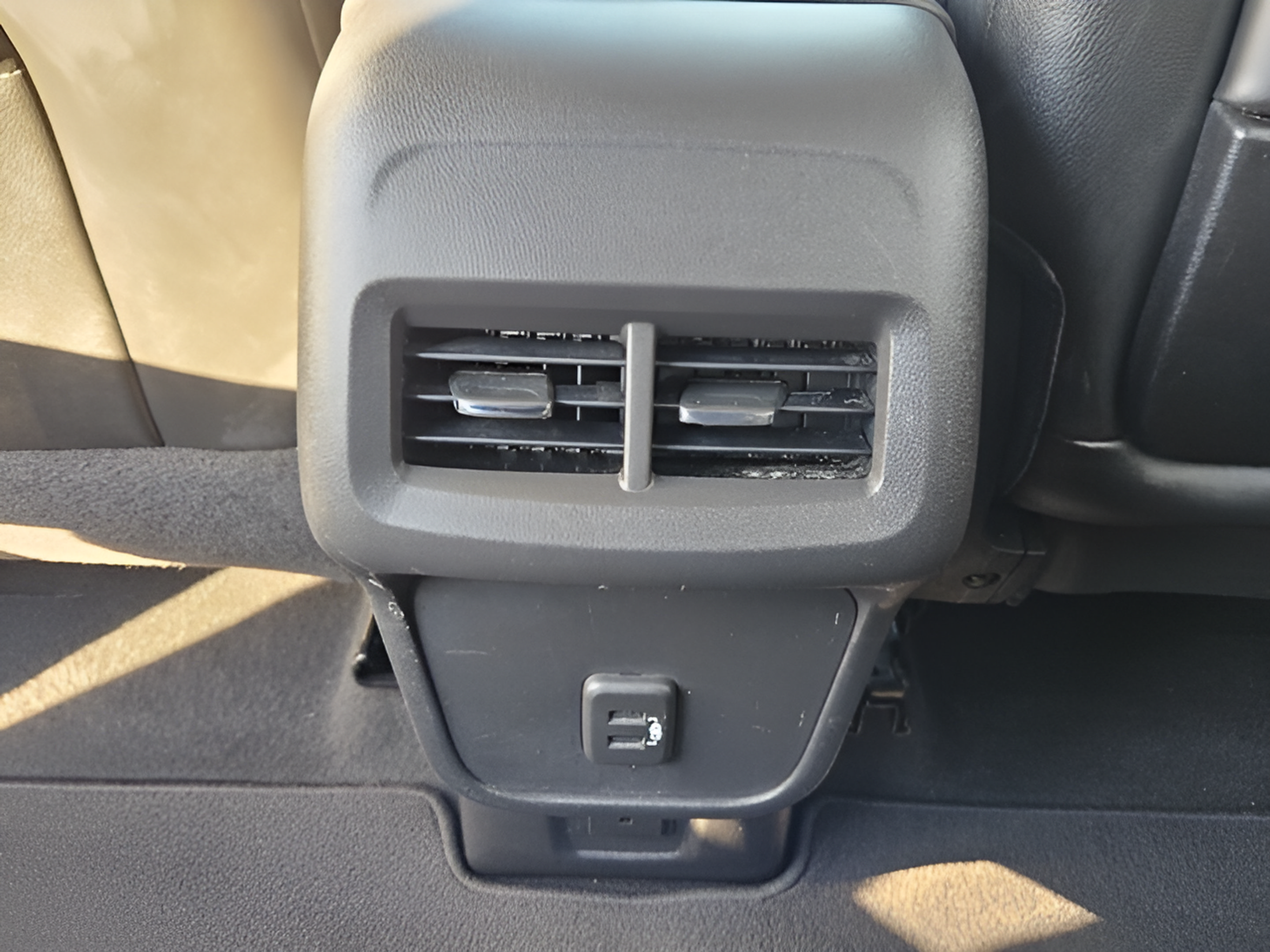Used 2019 GMC Terrain SLT w/ Preferred Package FWD image 10