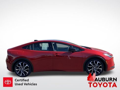 Certified 2024 Toyota Prius Prime FWD image 9