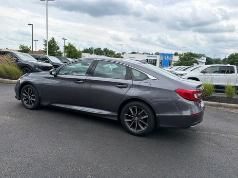Used 2021 Honda Accord EX-L image 12