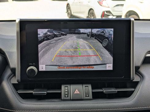 Used 2023 Toyota RAV4 XLE Premium AWD/4WD image 29