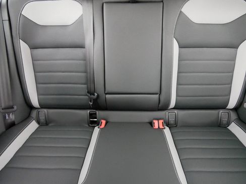 Certified 2024 Volkswagen Taos SEL image 13