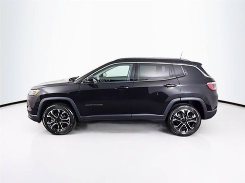 Used 2022 Jeep Compass Limited AWD/4WD image 8