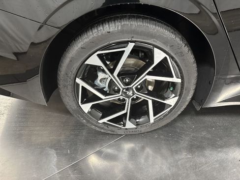 Used 2025 Kia K5 EX image 13