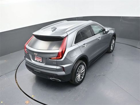 Used 2024 Cadillac XT4 Premium Luxury image 25