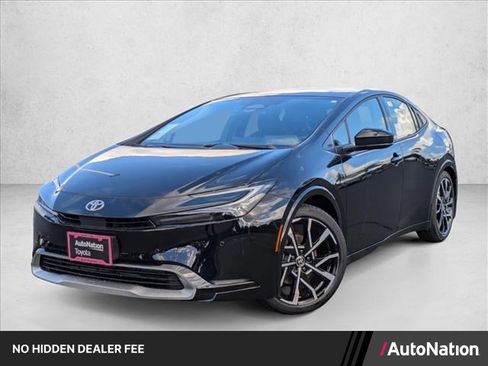 New 2026 Toyota Prius Plug-In Hybrid FWD image 1