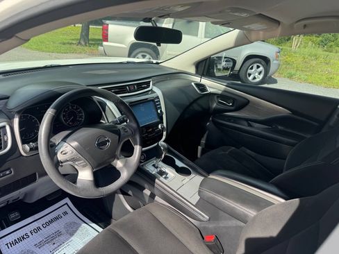 Used 2015 Nissan Murano SV FWD image 10