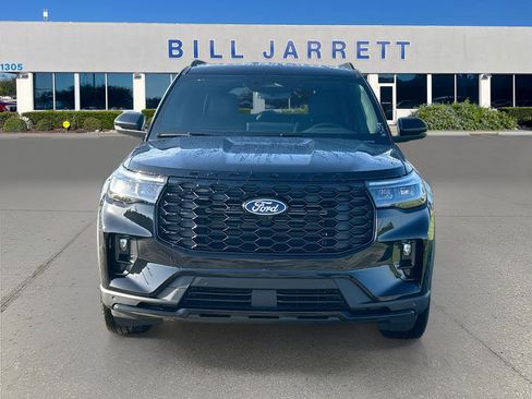 New 2027 Ford Explorer ST-Line w/ Premium Package RWD image 2