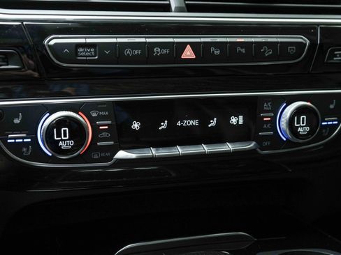 Used 2019 Audi Q7 3.0T Premium Plus AWD/4WD image 26