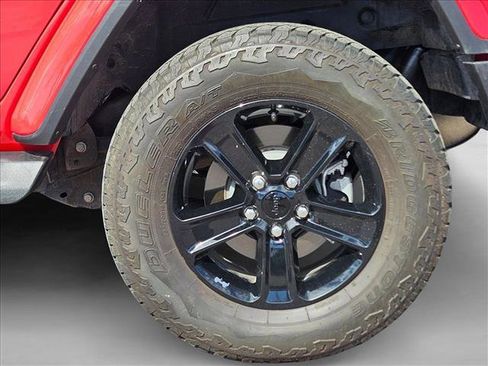 Used 2021 Jeep Wrangler Unlimited Sahara image 20