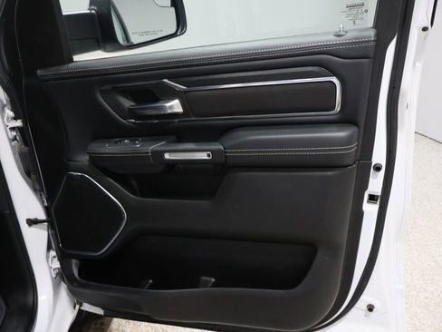 Used 2024 RAM 1500 Laramie image 24
