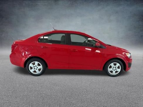 Used 2014 Chevrolet Sonic LS FWD image 5