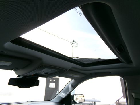 Used 2020 GMC Yukon SLT image 29