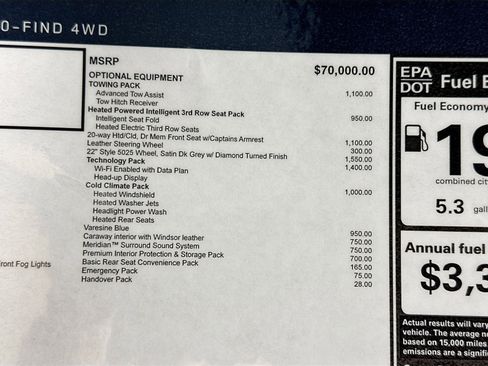 Used 2025 Land Rover Discovery Dynamic SE image 30