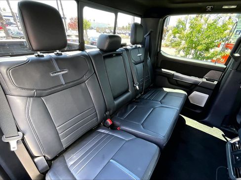 Used 2025 Ford F450 Platinum w/ FX4 Off-Road Package AWD/4WD image 27