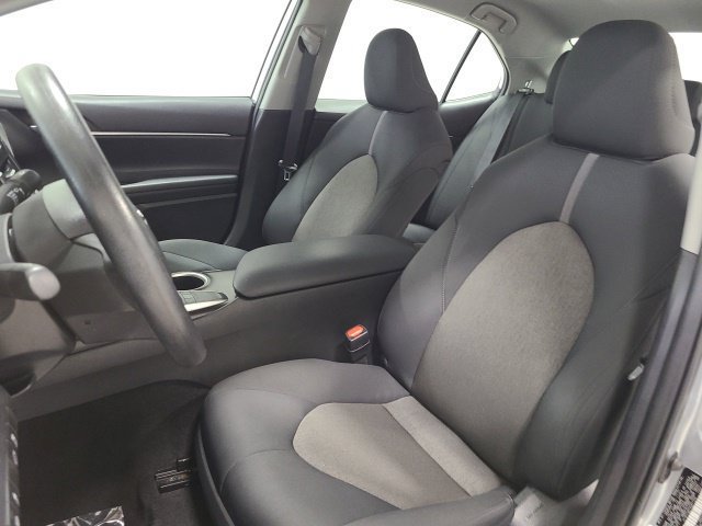 Used 2024 Toyota Camry LE w/ Convenience Package FWD image 17