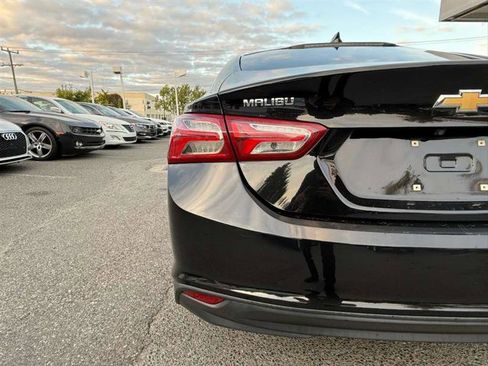 Used 2020 Chevrolet Malibu LT image 10